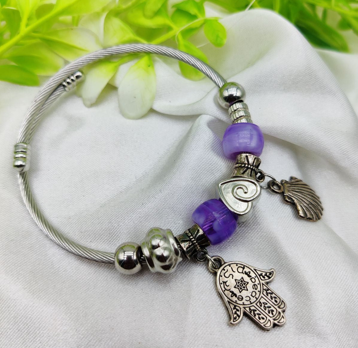 Diva  Pandora Hamsa Hand Bracelet