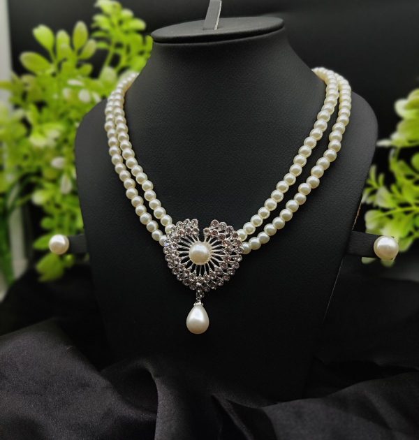 Diva Exquisite Double-strand Pearl Necklace